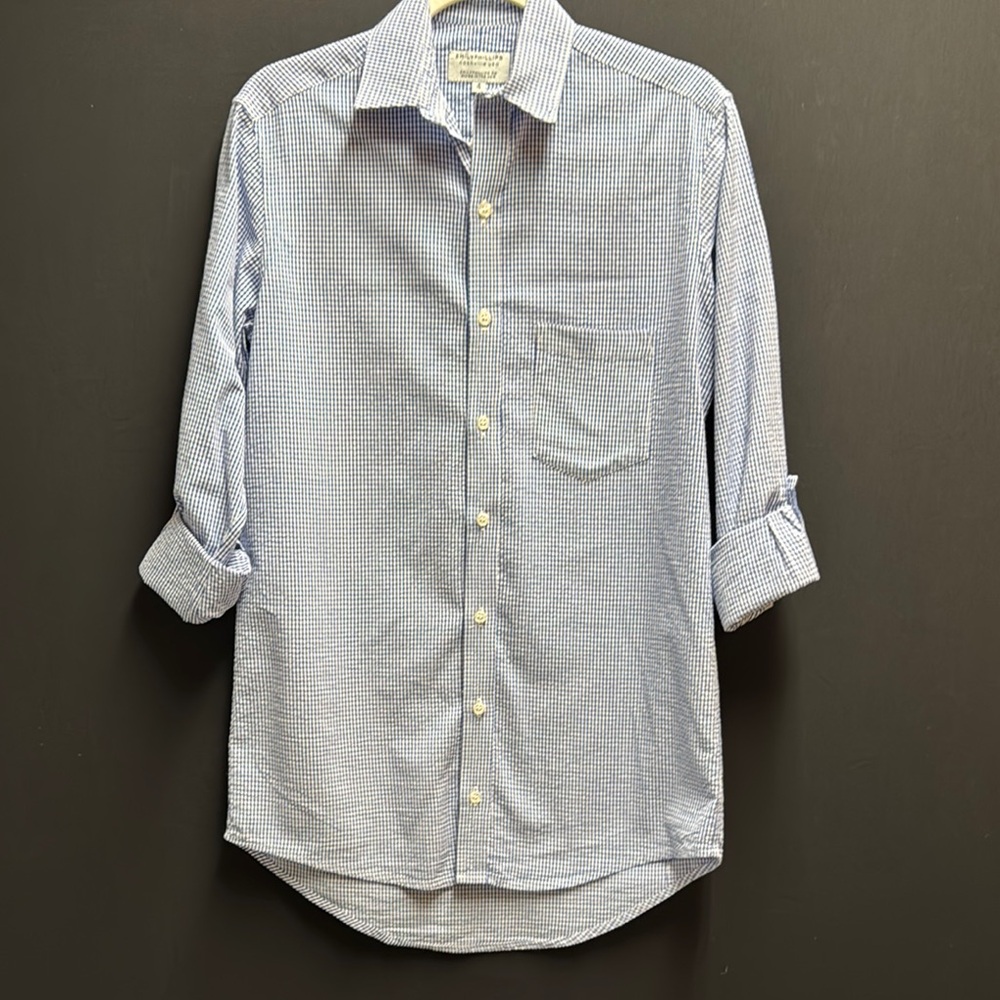 Women’s shirt dress or tunic 
Size 4; fits medium 6
Sizes as 1,2,3, not 4,6,8